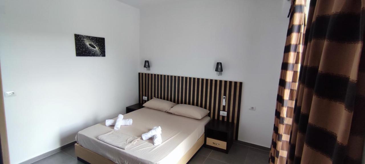 Aleks Holiday Rooms Ksamil Exterior foto